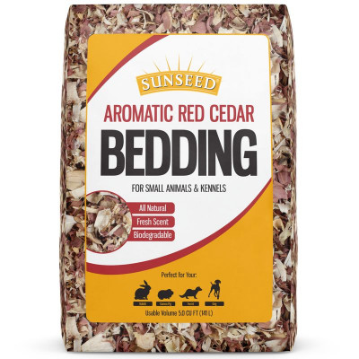 buy sunseed-aromatic-red-cedar-bedding-for-small-animals