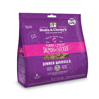 buy Stella-and-Chewys-Yummy-Lickin-Salmon-And-Chicken-Freeze-Dried-Raw-Cat-Food